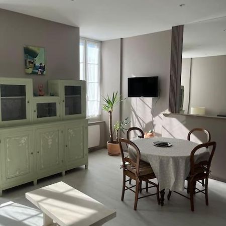 Superbe Appartement Plein Centre Millau Bagian luar foto