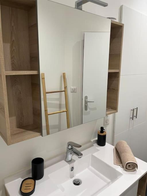 Superbe Appartement Plein Centre Millau Bagian luar foto